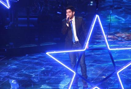  حلقة The Voice تتّسم بالمفاجأت والعيون تتّجه نحو النّهائي
